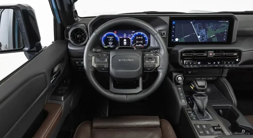 Toyota Land Cruiser 2024 салон