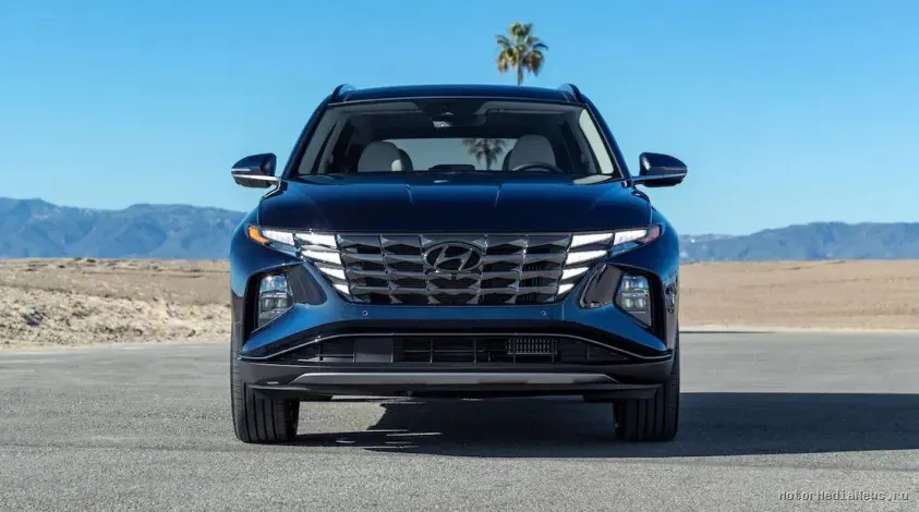 Вид спереди Hyundai Tucson Plug-in Hybrid 2023