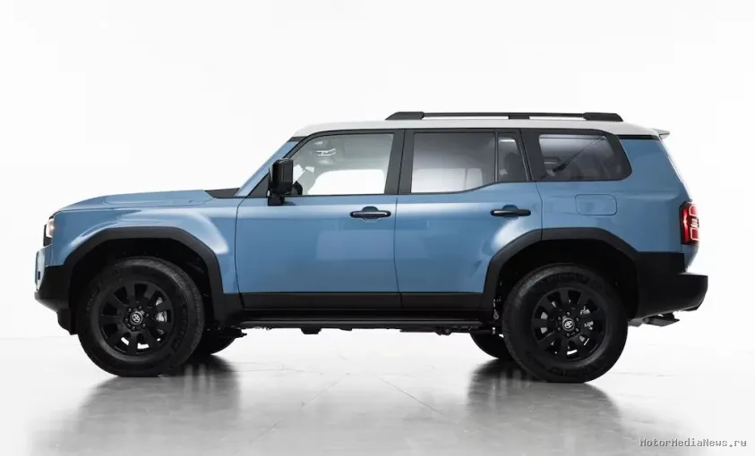 Toyota Land Cruiser 2024 вид сбоку