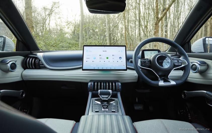 BYD Atto 3 интерьер