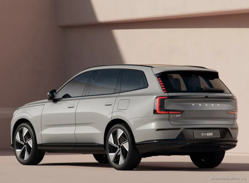 Вид сзади Volvo EX90, дизайн задних ходовых огней