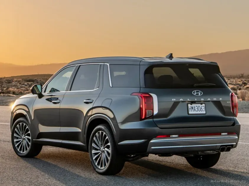 Hyundai Palisade 2023 вид сзади