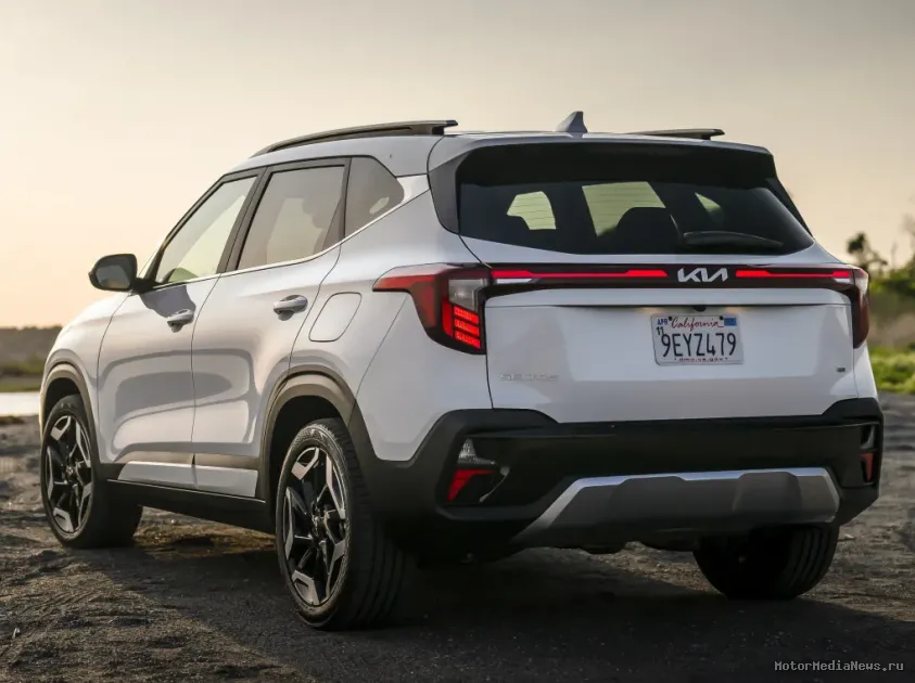 2024 Kia Seltos задний бампер