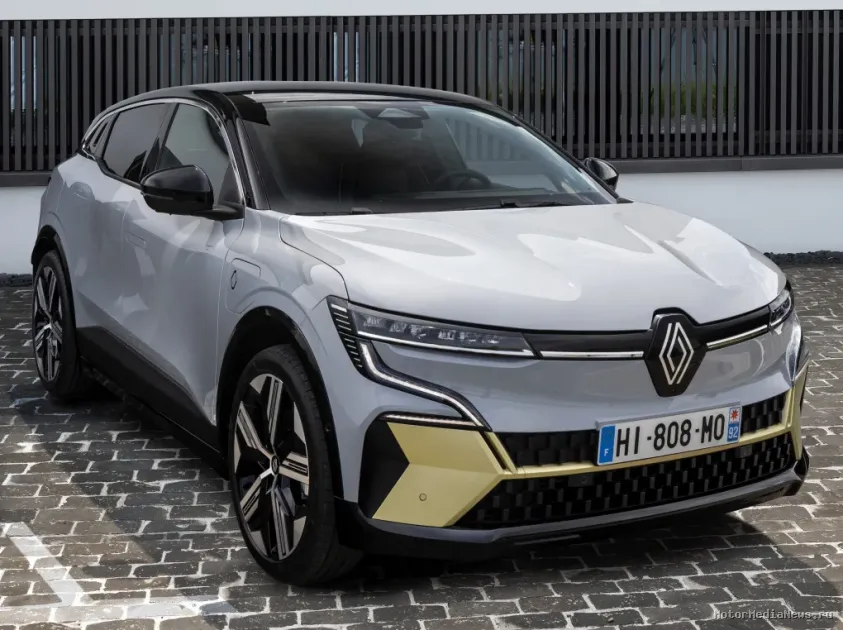 Комплектация Iconic Renault Megane E-Tech