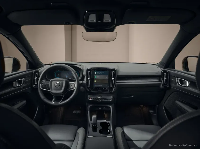 Интерьер Volvo EX40 2025